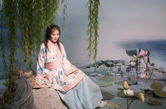 世界上最漂亮的人是谁？