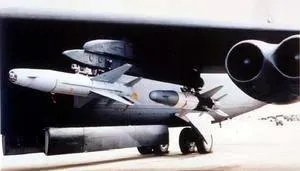 空空导弹和空地导弹有什么区别？