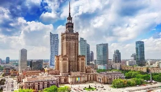 波兰首都是哪里？