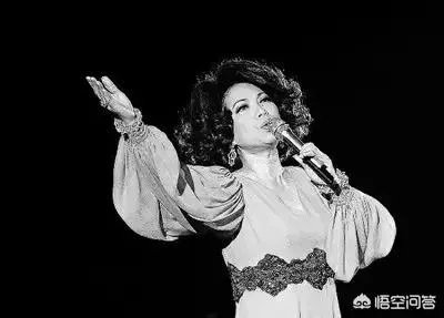 蔡琴在歌坛地位如何？