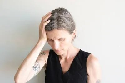 头部溢脂性皮炎怎么护理