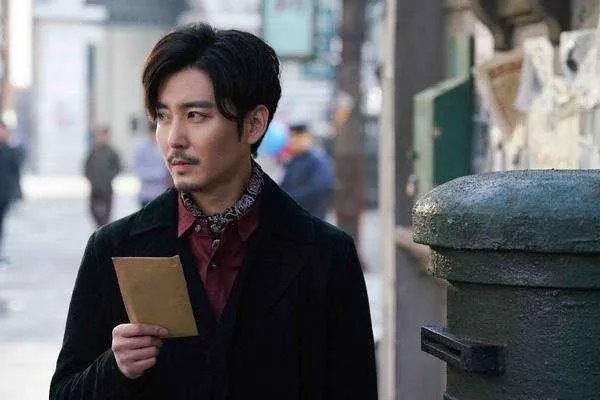 隐秘而伟大演员表介绍