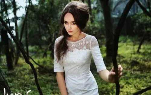 女神般的存在！巴西14岁清纯嫩模写真大放送