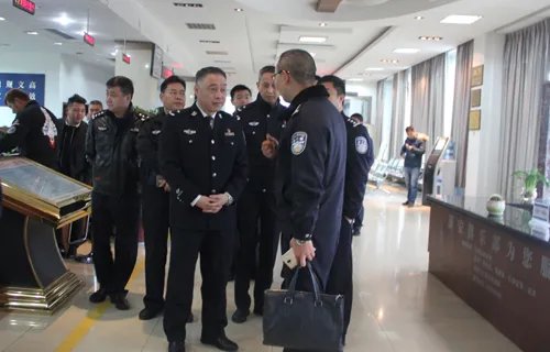 杭州公安局局长资料