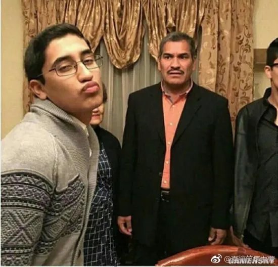 伪娘是自古以来的艺术 酸爽不敢信的囧图