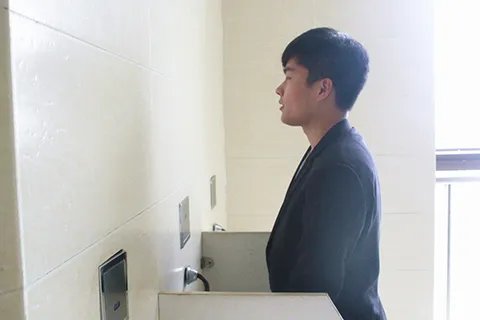 尿黄是什么原因