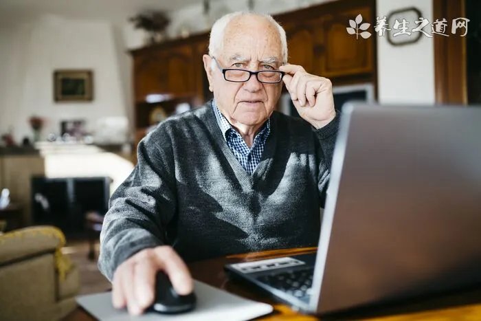 母狗来月经多久一次？