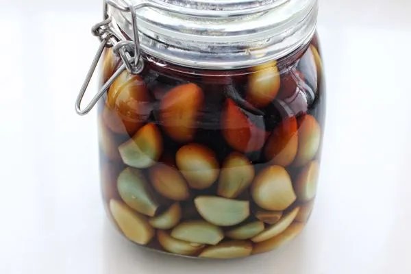 腌腊八蒜的正确方法