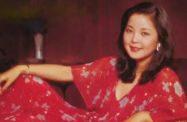 我只在乎你歌词是什么？