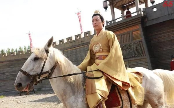 李隆基简介:武则天孙子/杨贵妃男人,晚年昏庸导致安史之乱