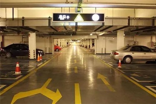 地下车库一般多高