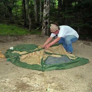 如何搭帐篷的图片解说