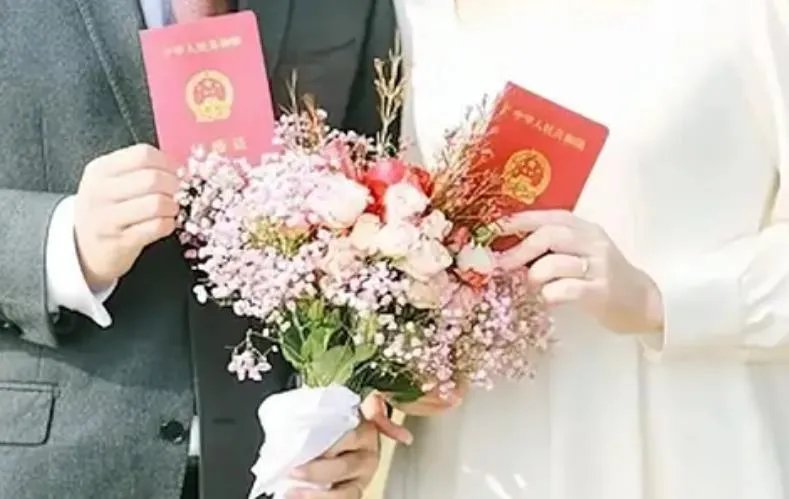 初婚年龄推迟意味着什么 这是正常现象吗？