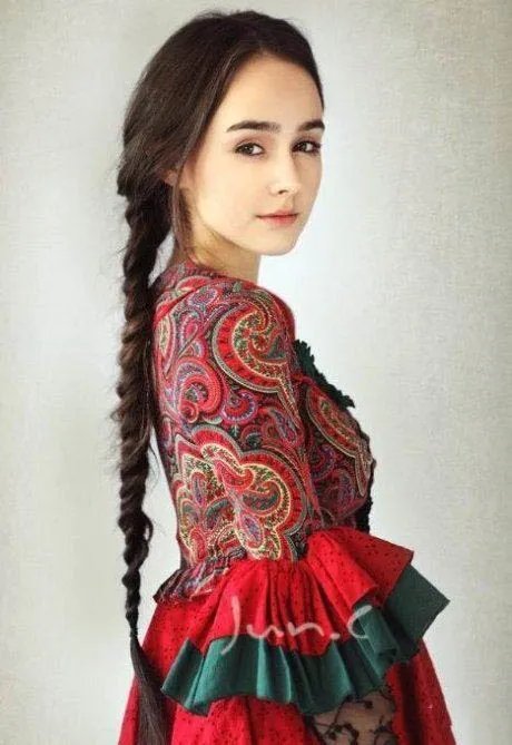 女神般的存在！巴西14岁清纯嫩模写真大放送