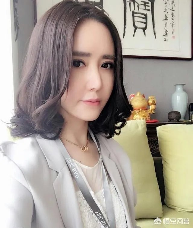 北京卫视主持人陈晨个人资料照片详细介绍？