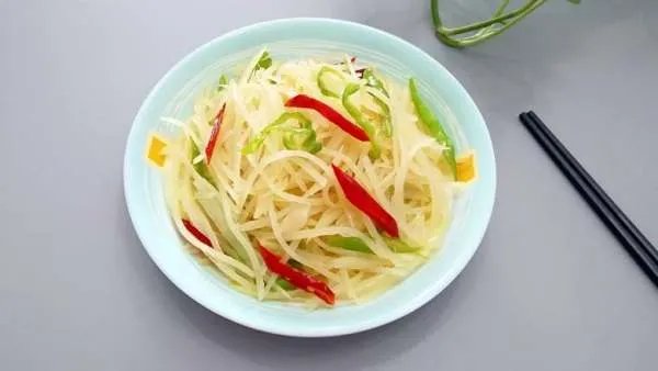 酸辣土豆丝是哪个地方的菜?怎么做好吃?