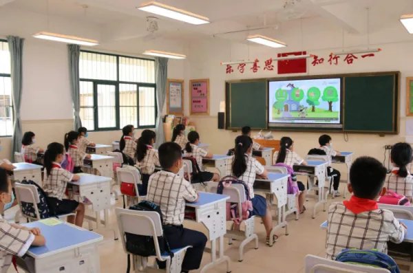小学创客课程学什么？