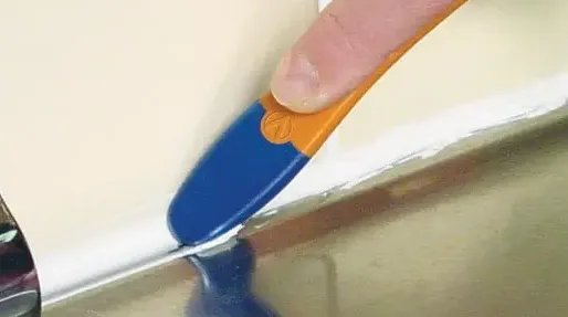 玻璃胶怎么使用