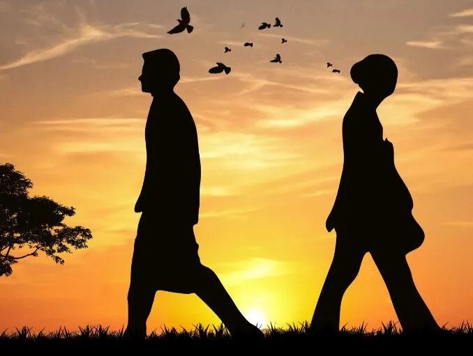 晚上梦见和别人吵架预兆什么 梦见和别人吵架是什么意思