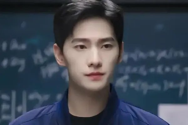 杨洋的原名叫什么?