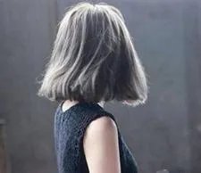 有哪些好看的女生背影头像分享吗？