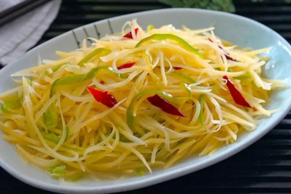 酸辣土豆丝是哪个地方的菜?怎么做好吃?