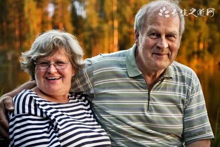 偷偷带狗坐高铁