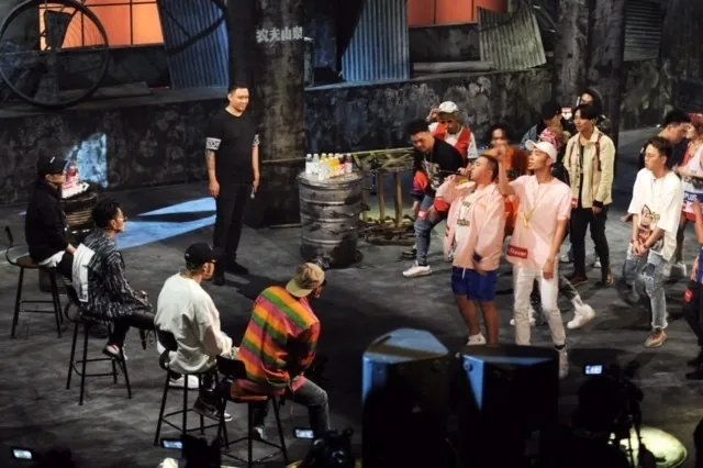 瑞思拜什么意思