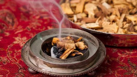 沉香的作用与功效