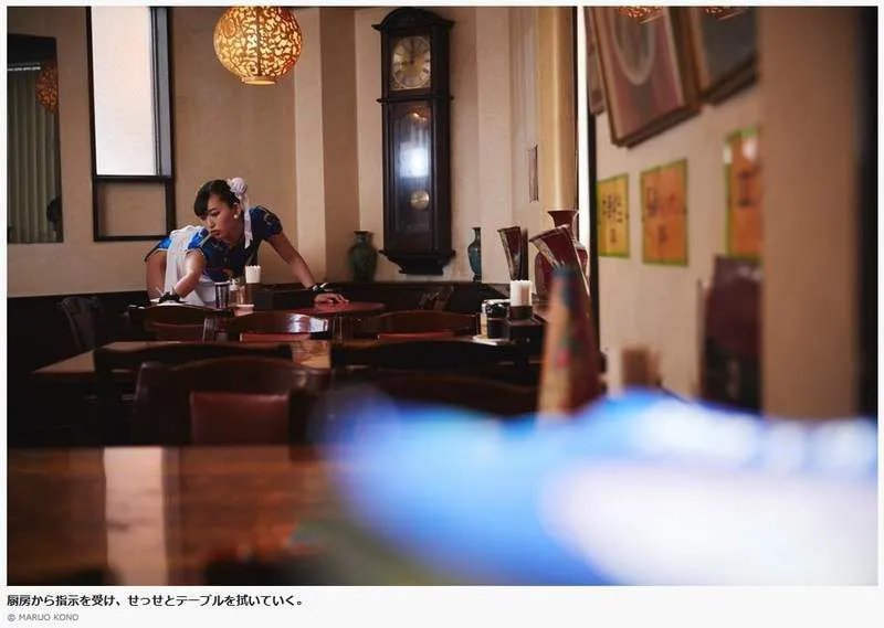 日本美臀写真女星仓持由香COS春丽 美腿露出性感无比