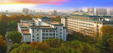 华中师范大学是985还是211学校