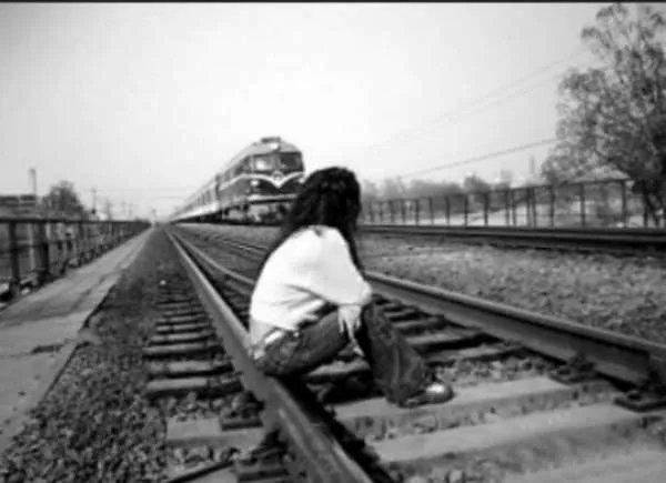 伤感的图片有没有？