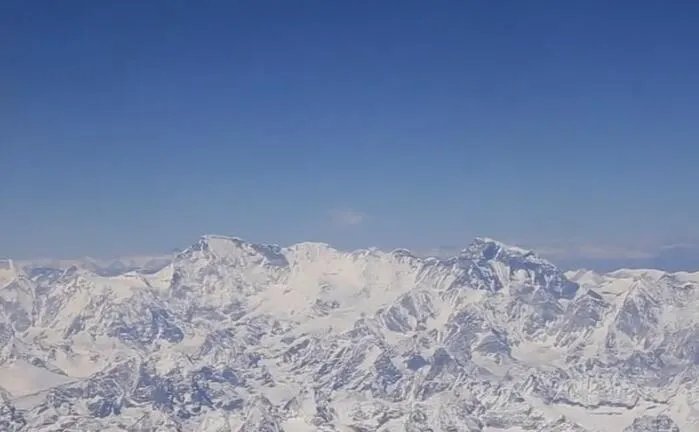 珠峰的最新高度是多少米  珠峰最新高度是怎么测出来的