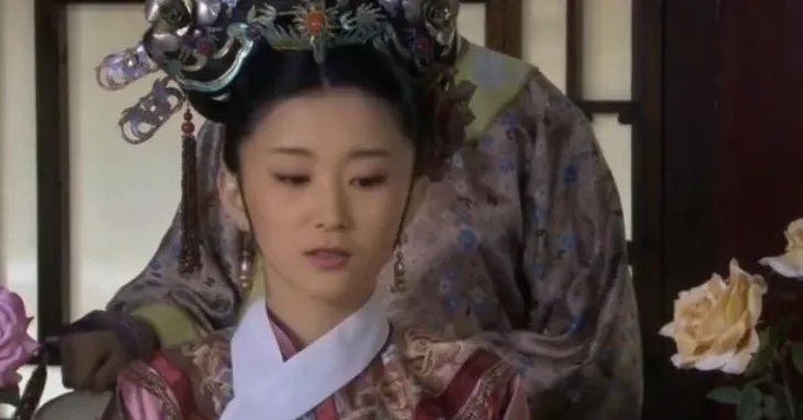 甄嬛传：富察贵人的孩子怎么掉了？为什么她会记恨甄嬛呢？