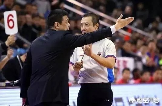 闵鹿蕾是一个怎样的人?