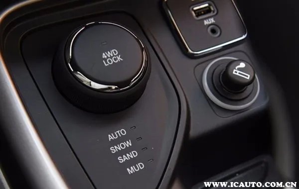 车上lock是什么开关？