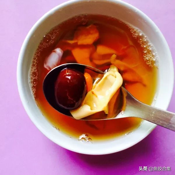 正确炖鱼胶的10种方法 鱼胶的吃法和做法步骤