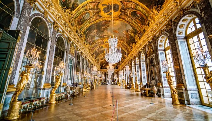 世界上最大的宫殿是什么宫 世界上最大的宫殿是什么宫殿