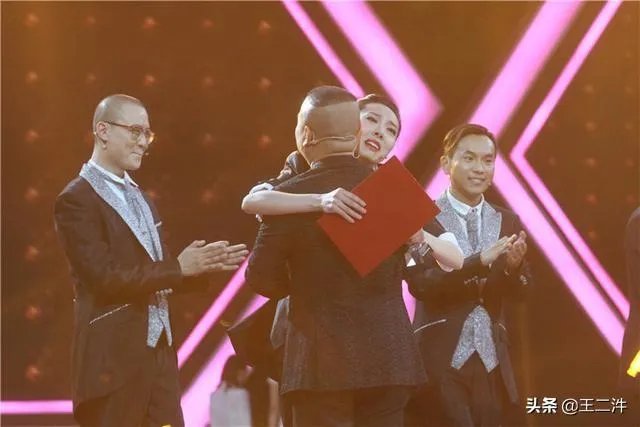 鄂靖文在演了《新喜剧之王》后，为什么还是没火？