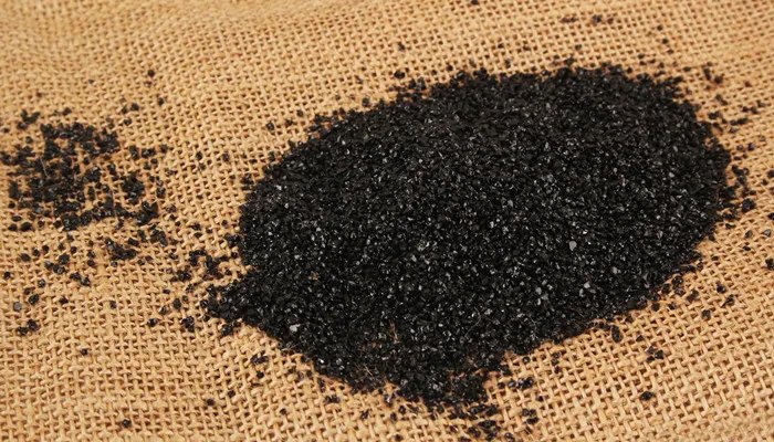 赤铁矿的主要成分是哪些 赤铁矿的主要成分是什么