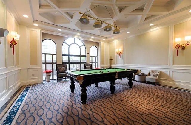 台球厅利润大概是多少 开台球厅是加盟比较好还是自己开