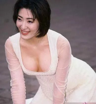 杨思敏图片大全  回顾三级女星的演艺历程