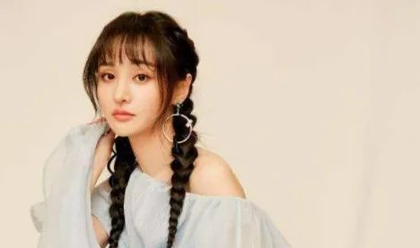 郑爽告吴宣仪大粉是什么情况？