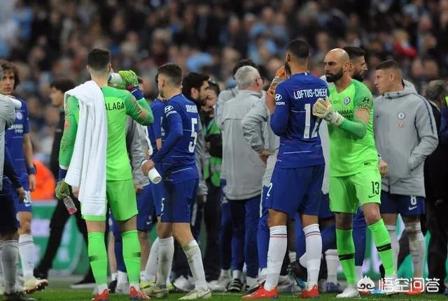 贝尔进球拒绝庆祝，科帕拒绝下场。如何看待职业球员的这些问题？