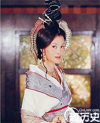 寻秦记中朱姬和嫪毐的关系 嫪毐是怎么死的