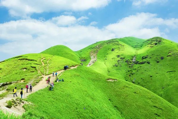 5月适合去哪旅游 国内5月适合去哪儿旅游