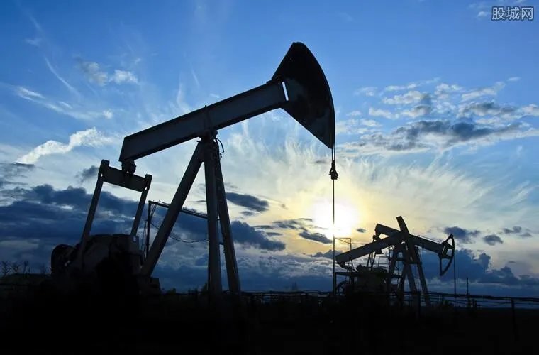 伊朗最近局势最新消息 伊朗解救中国商船继续出口石油