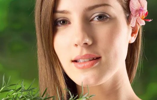 做面部自体脂肪填充大概费用