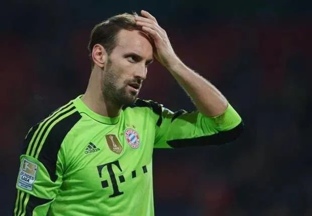 如何评价拜仁门将施塔克6年联赛共出场10次，却拿到6个联赛冠军？