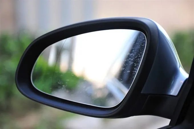 盗后视镜留勒索条，后视镜值得被盗吗？